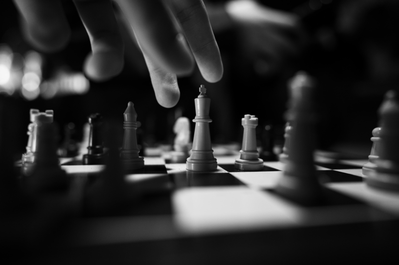 Developing software that needs to meet the requirements for long-term operation and a defined reliability level is, in a sense, similar to a chess game